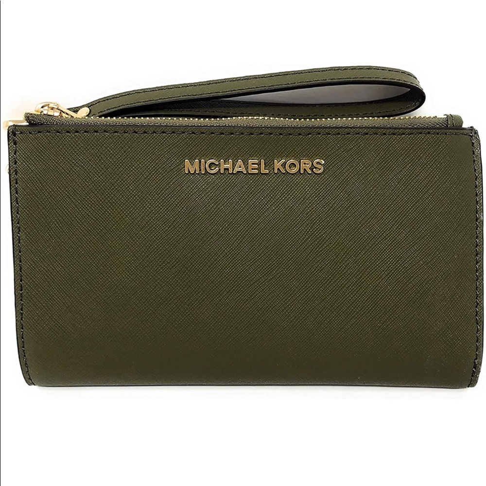 Michael Kors Jet Set Travel Wristlet